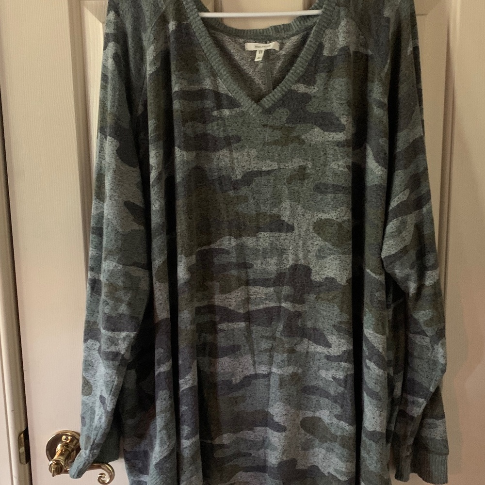 Camo Sweatshirt